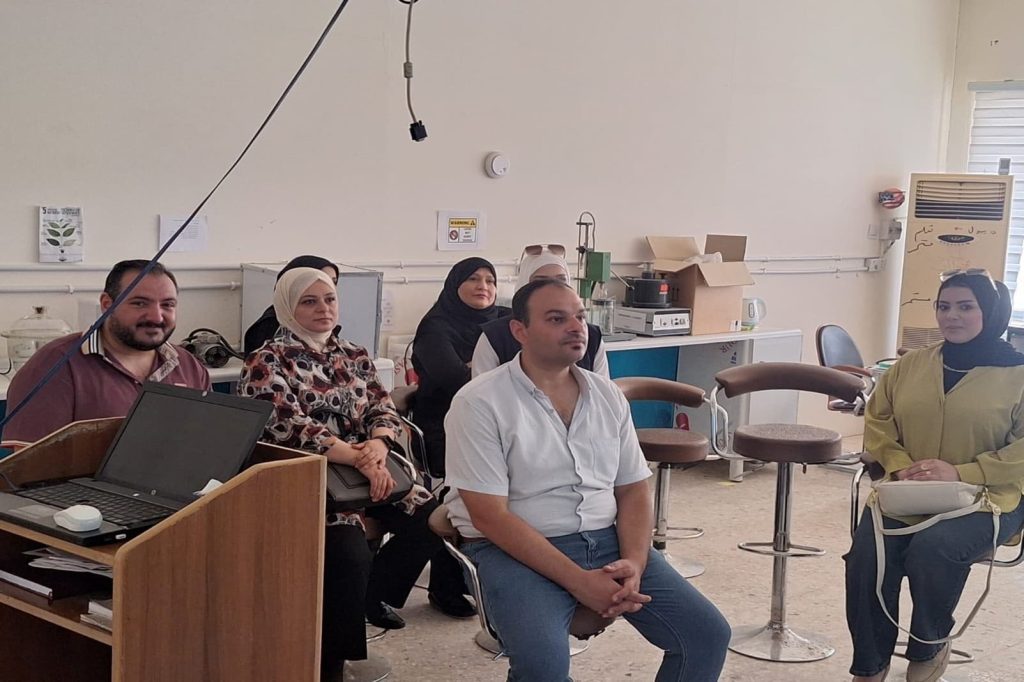 اهم الطرق في مكافحة سوسة النخيل الحمراء-ورشة عمل