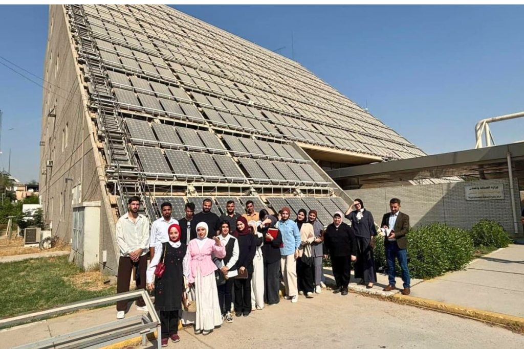 زيارة علمية الى هيئة البحث والتطوير الصناعي